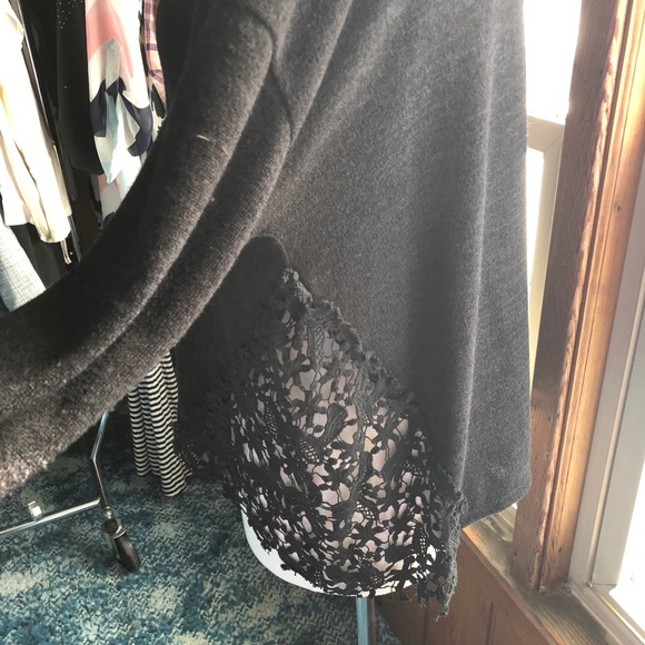 Vintage Havana Boutique Top! - Picture 4 of 7